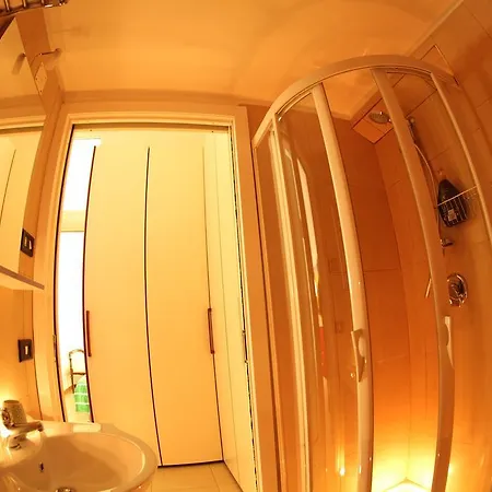 La Casetta Del Vicinato Hébergement de vacances *